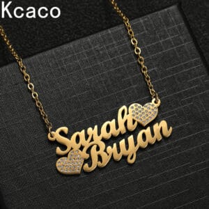 سلسلة قلادة مخصصة أسماء مع قلب مرصع بالكريستال 3