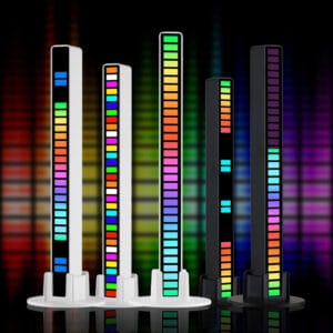 مصباح متعدد الألوان RGB التحكم الصوتي مصباح متزامن مع الأصوات المختلفة بأسعار تنافسية يحول غرفتك إلى مسرح سينما بألوانه المبهجة.